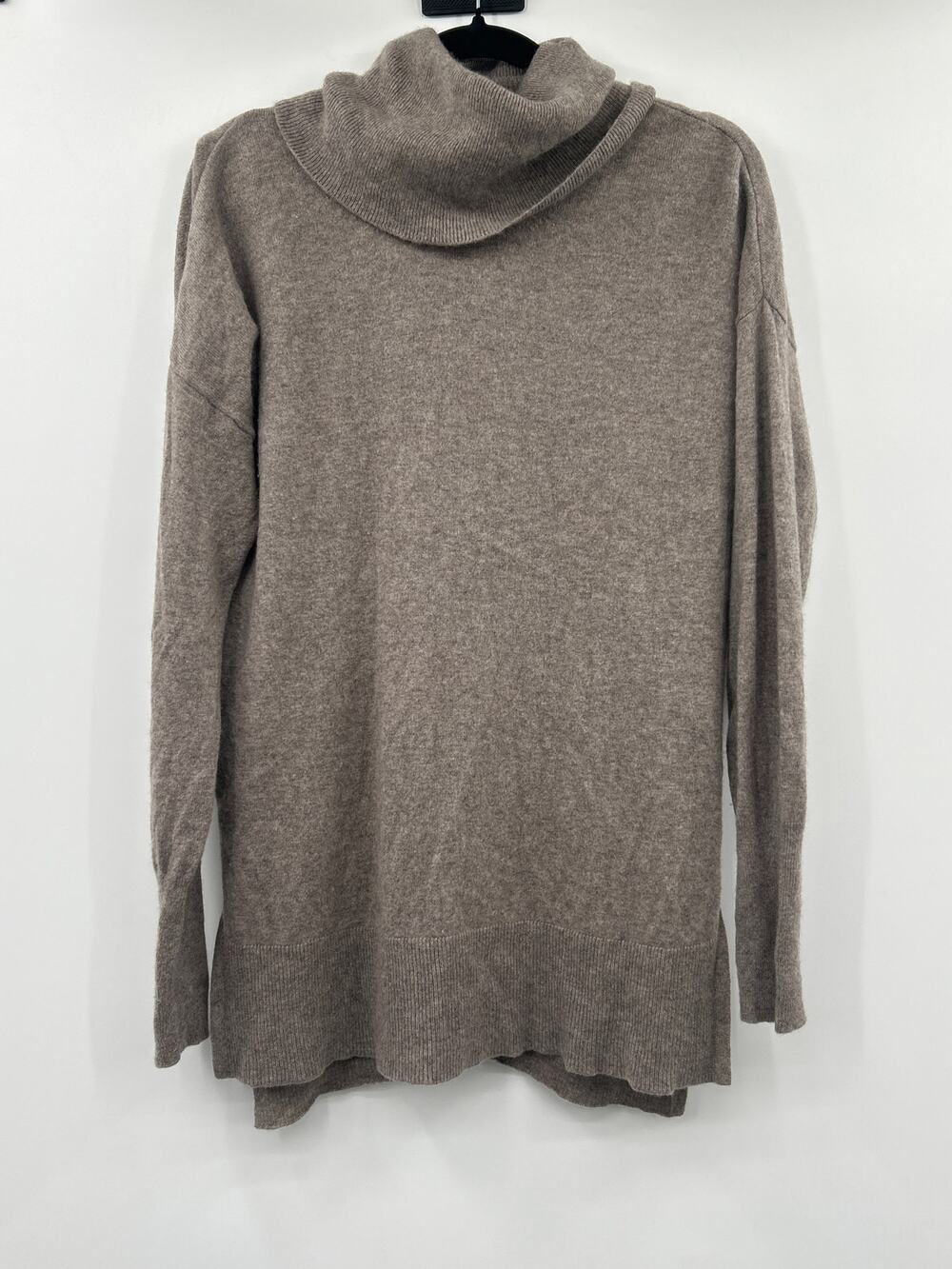 Tahari Women’s Pure Luxe 100% Cashmere Cowl Neck Sweater Top Size L Classic